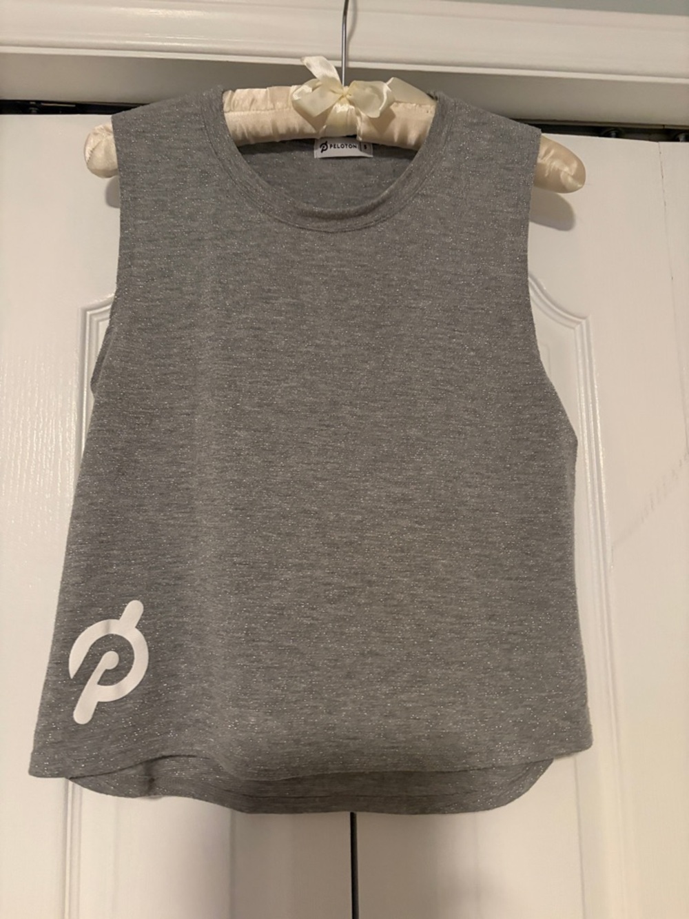 Peloton Heather Gray Sleeveless Workout Tank
